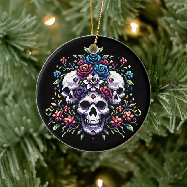 Gotham Bloom - Mystical Blommigt Skull Pixel Art Julgransprydnad Keramik (Träd)