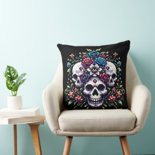 Gotham Bloom - Mystical Blommigt Skull Pixel Art Kudde