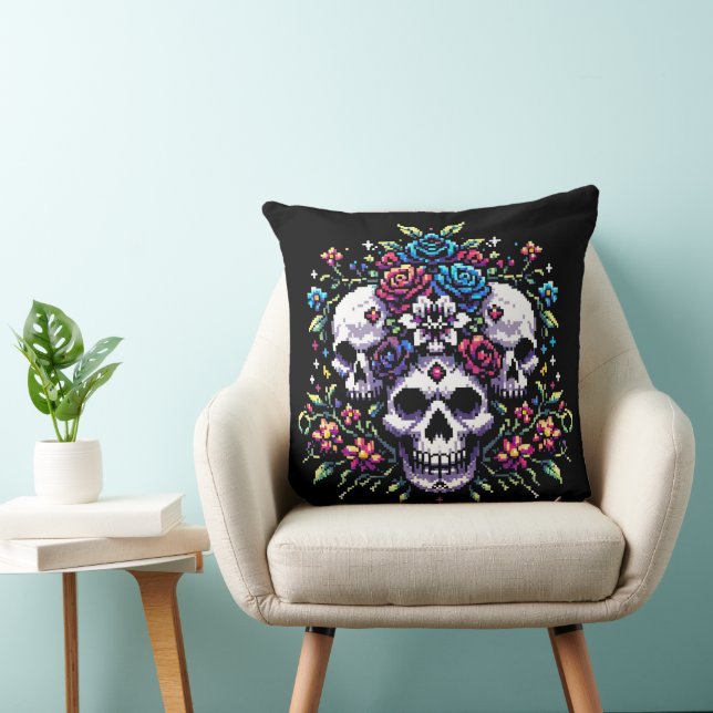 Gotham Bloom - Mystical Blommigt Skull Pixel Art Kudde (Stol)