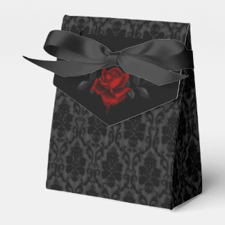 Gothic Black Damask Rose Wedding Presentaskar