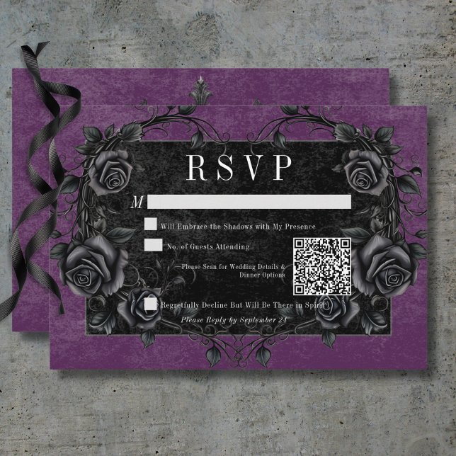Gothic Black Raven & Black Ro Lila QR-kod OSA Kort (Gothic Black Raven & Black Roses Purple QR Code RSVP Card)