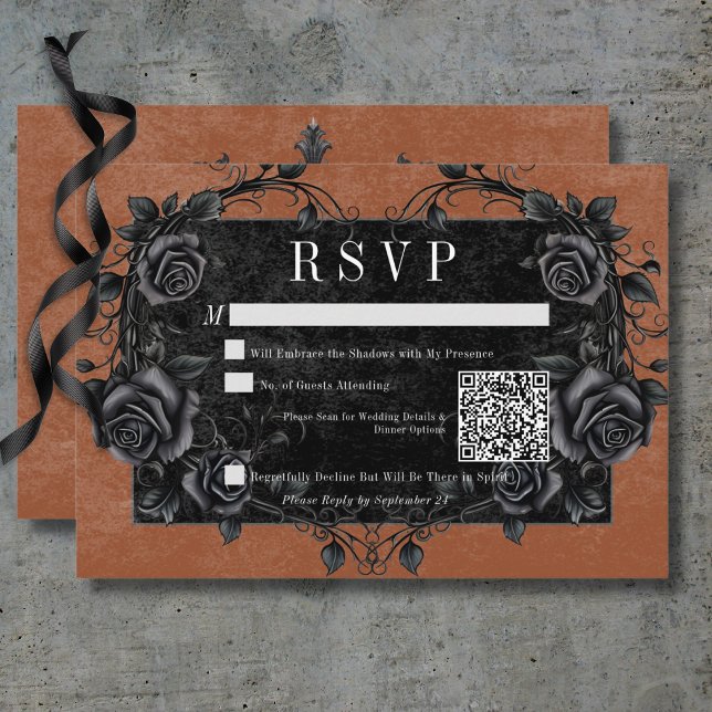 Gothic Black Raven & Black Ro Rust QR-kod OSA Kort (Gothic Black Raven & Black Roses Rust QR Code RSVP Card)