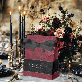 Gothic Black Raven & Black Roses Wine Wedding Presentaskar