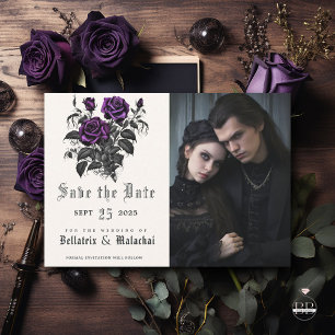 Gothic Deep Amethyst Lila Ro Ditt foto Spara Datumet