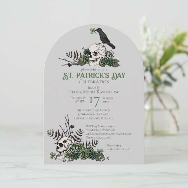 Gothic Döskallars och Klöver St Patrick's Firande Inbjudningar (Stående Fram)