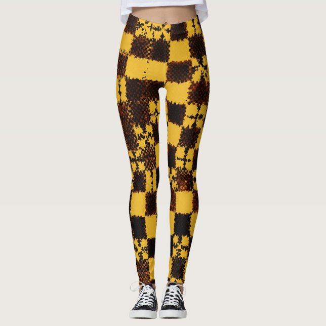 "Gothic Elegance: Gult Checkerboard Design" Leggings (Framsida)