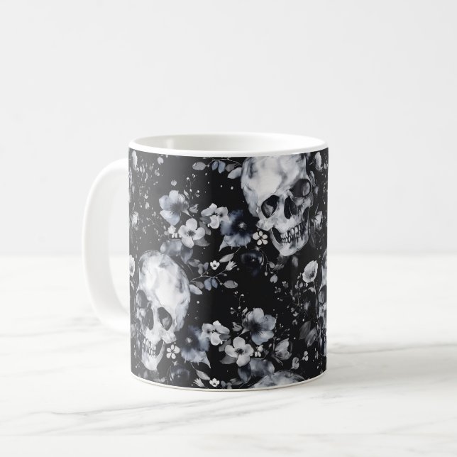 Gothic Garden-Döskallar och Blommigt Goth Summer Kaffemugg (Framsida vänster)