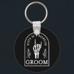 Gothic Groom död för en Bachelor Bröllop Bachelor Nyckelring<br><div class="desc">Gothic Groom död för ett Bachelor Bröllop Bachelor Party</div>