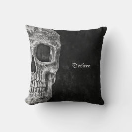 Gothic Halfal Coola Black and White Grunge Kudde