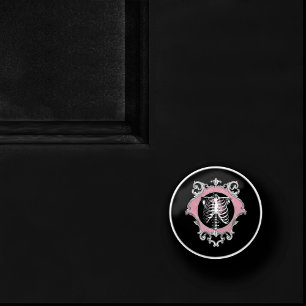 Gothic Kärlek Rosa och svart Blommigt av Skeleto Knopp