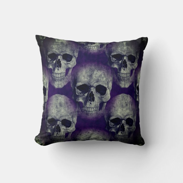 Gothic Lila Skull Kudde (Framsida)