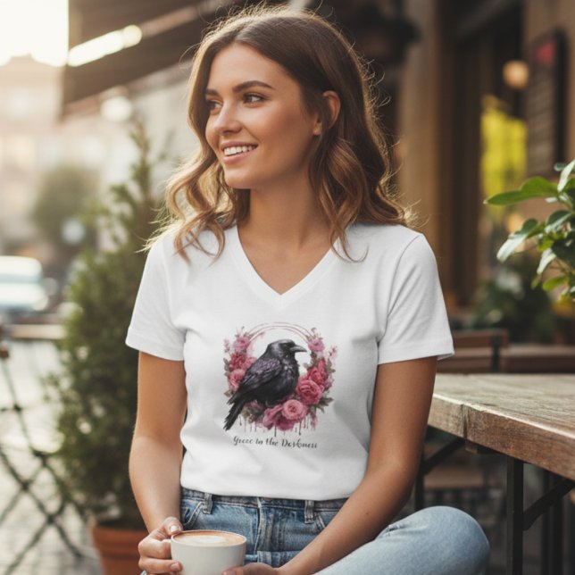 Gothic Raven Blommig Mörk Akademi V-ringning T Shirt (Pink floral raven tshirt
)