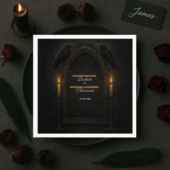 Gothic Raven Candlelight Arch Bröllop Pappersservett (Skapare uppladdad)