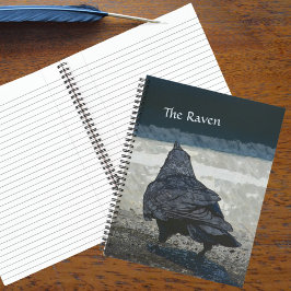 Gothic Raven i Shades of Grått and Black
