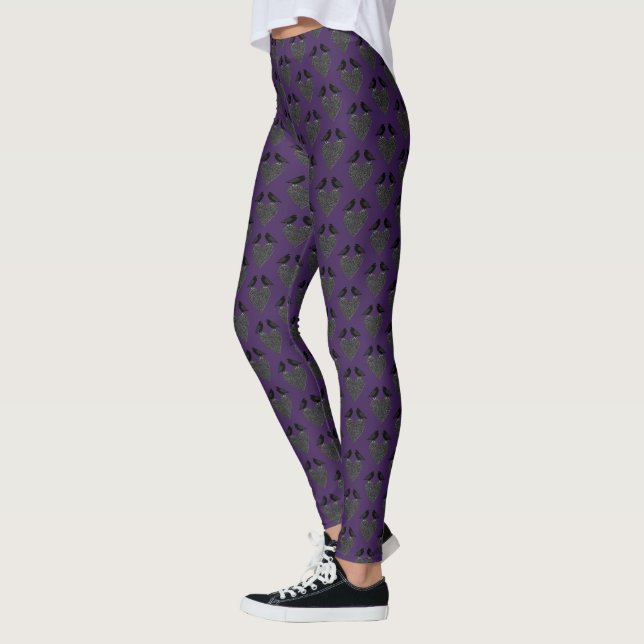 Gothic Ravens and Black Heart Leggings (Vänster)