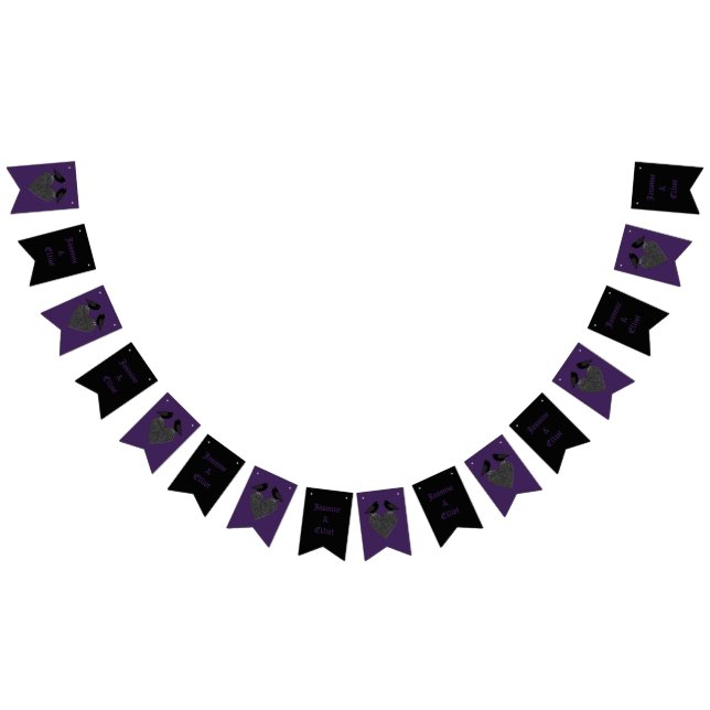 Gothic Ravens and Black Heart Personligt bröllp Vimplar (Alla)