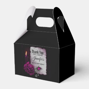 Gothic Ro, Candle, Parchment and Locket Birthday Presentaskar