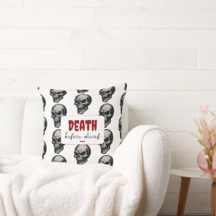 Gothic Skull "Death before Decaf" Spooky Funny - Kudde