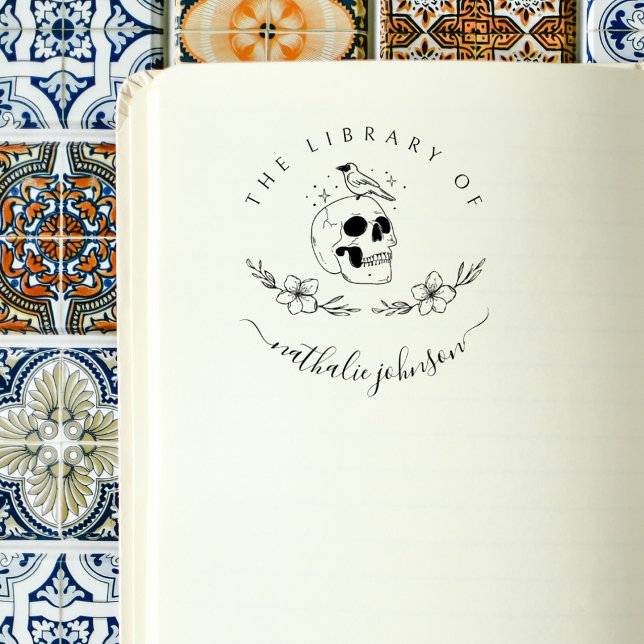 Gothic Skull Flowers Bibliotek från Bok Stämpel (Skapare uppladdad)