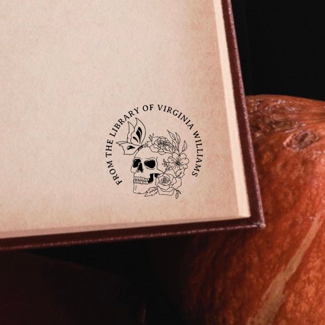 Gothic Skull Flowers Bok från bibliotek Stämpel (Skapare uppladdad)