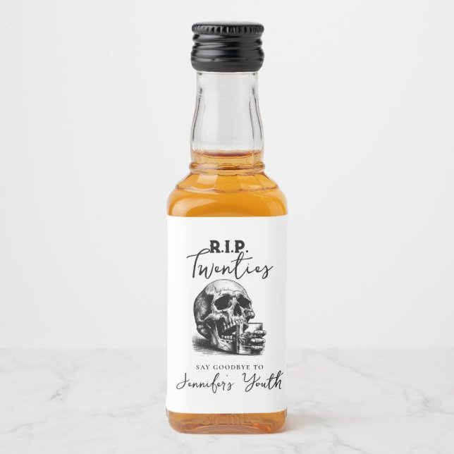 Gothic Skull RIP Twenties Whiskey Birthday Party Spritflaskor Etikett (Framsida)