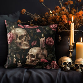 Gothic Skull & Roses – Dark Romantic Kudde