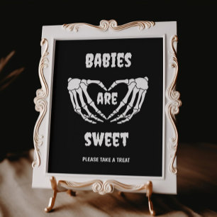 Gothic Spädbarn är Sweet Halloween Baby Shower Sig Poster