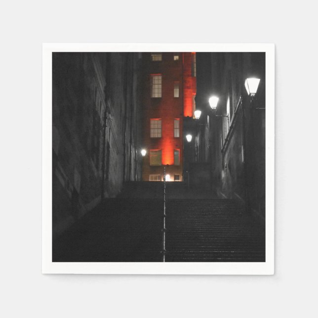 Gothic Staircase Pappersservett (Framsidan)