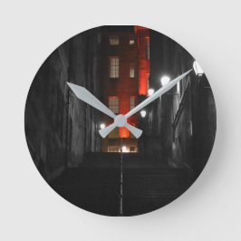 Gothic Staircase Rund Klocka