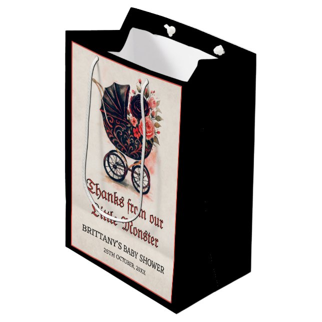 Gothic Stroller Halloween Baby Shower  (Framsidan Vinklad)