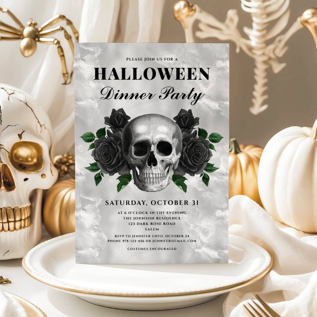 Gothic Svarta Rosor & Dödskalle Halloween Middagsp Inbjudningar (Gothic Black Roses & Skull Halloween Dinner Party Invitation)