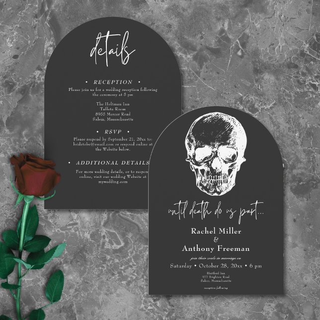 Gothic tills döden Skull Arch Bröllop 2 sida vid s Inbjudningar (Gothic Until Death Skull Arch Wedding Two Sided Invitation)