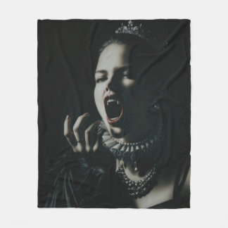 Gothic Vampire Queen Throw Blanket – Dark Fantasy  Fleecefilt