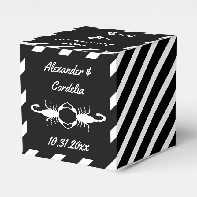 Gothic White Bröllop Scorpions Anpassningsbar Presentaskar (Framsidan Sidan)