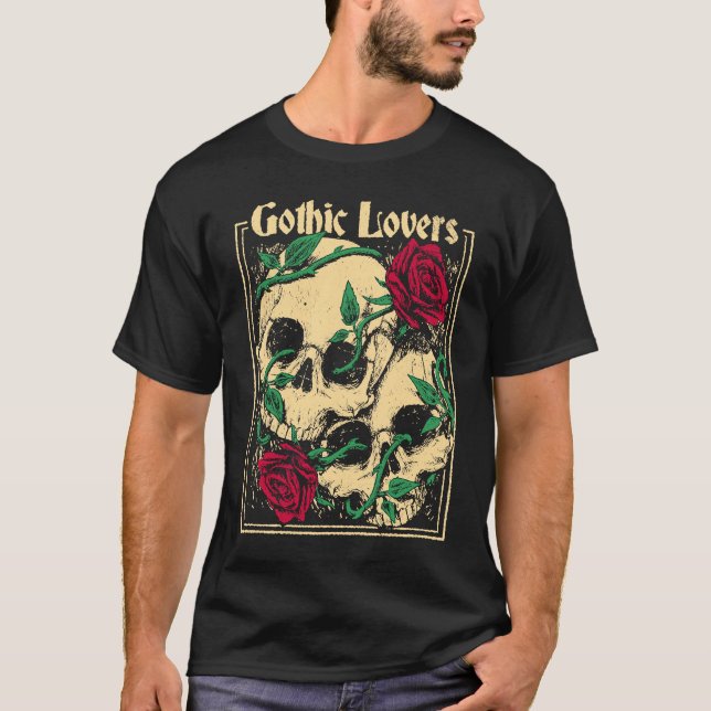 Gothic  Witch Pagan Wiccan Wicca Roses & Skulls T Shirt (Framsida)