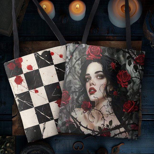 Gothic Woman i Thorns och Ro Tygkasse (Skapare uppladdad)