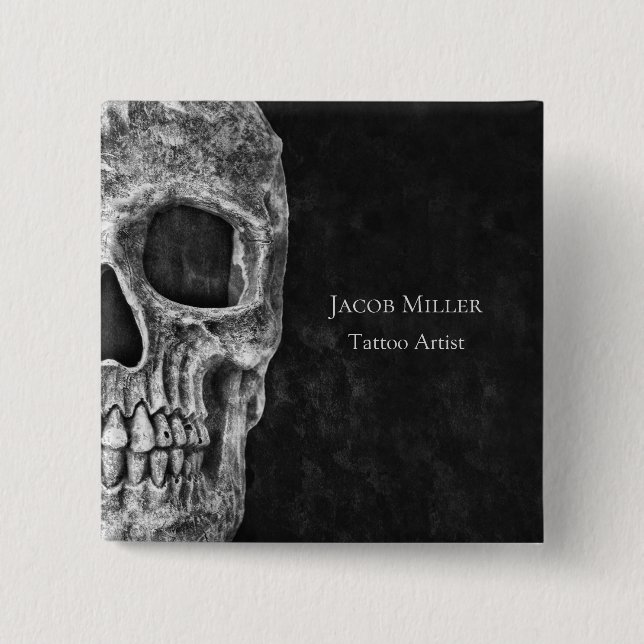 Gothous Skull Head Black and White Tatto Shop Knapp (Framsida)