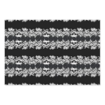 gotik:ro, snöre och döskallar