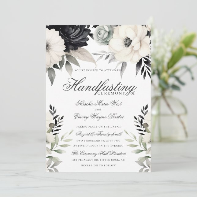 Gotisk blomsterrik mörk boho svart kräm handfastni inbjudningar (Stående Fram)