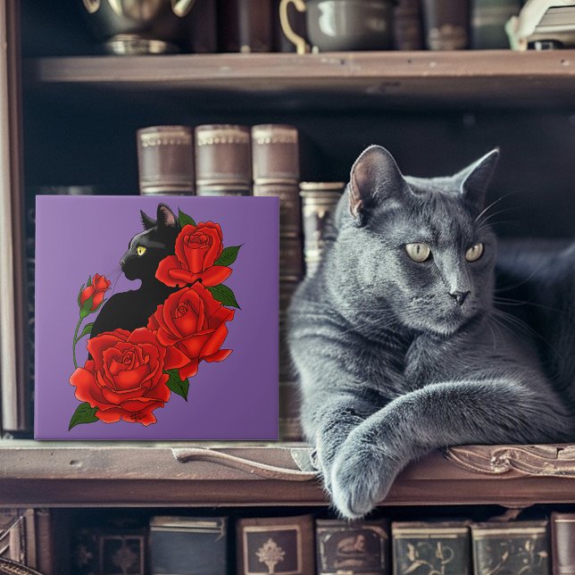 Gotisk Svart Katt Röda Rosor Lila Kakelplatta (Skapare uppladdad)