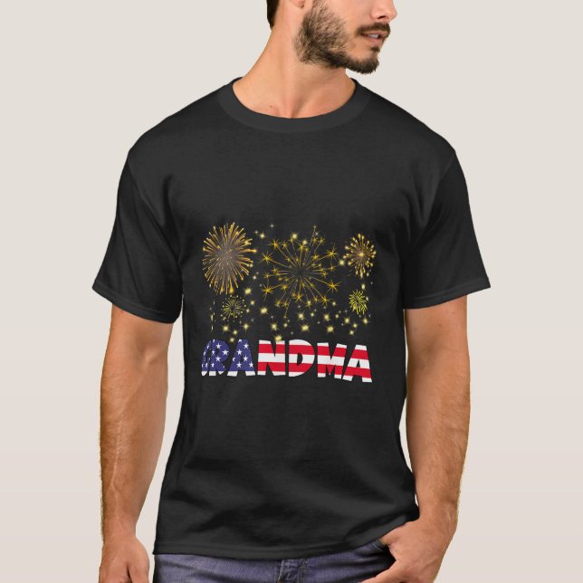 Gott nytt år 2025 Grandma American Flagga Family F T Shirt (Framsida)