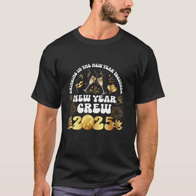 Gott nytt år 2025-Nyårsaftonens familjemat i Party T Shirt (Framsida)
