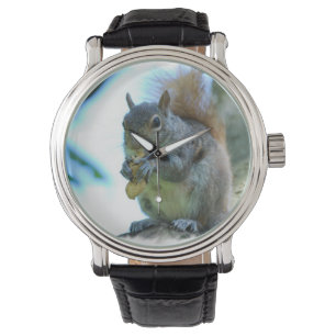 Grå färgekorre armbandsur