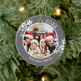 Grå Jul Familj Foto Snöflinga Julgransprydnad Keramik