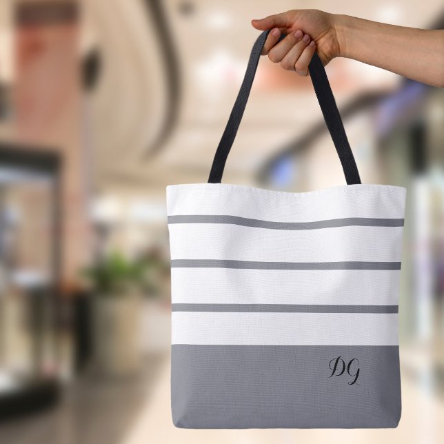 Grå Modern Minimalistisk Randig Monogram Tygkasse (Elegant Modern Bold Stripes  Monogrammed Gray Black & White Canvas Shopping Shoulder Tote Bag
)