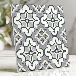 Grå och krämfärgad geometrisk blommig kakelplatta