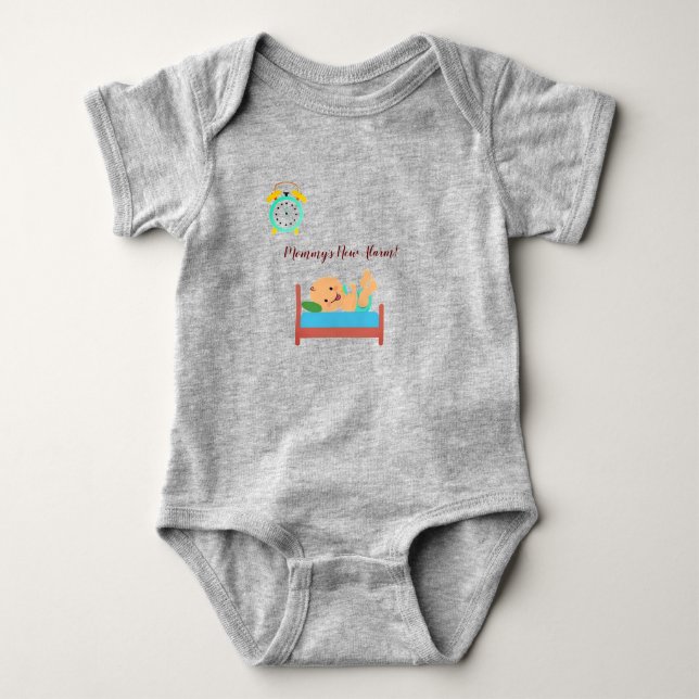  Grå -Roliga Presentidéer 'Mammas Nya Alarm'  T Shirt (Framsida)