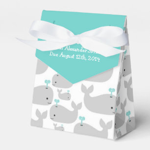 Grå valtemababy shower presentaskar