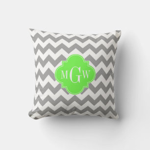 Grå Vit Chevron Lime Fyrklöver 3 Monogramm Kudde