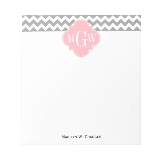 Grå Vit Chevron Rosa Quatrefoil 3 Monogram Anteckningsblock (Framsida)